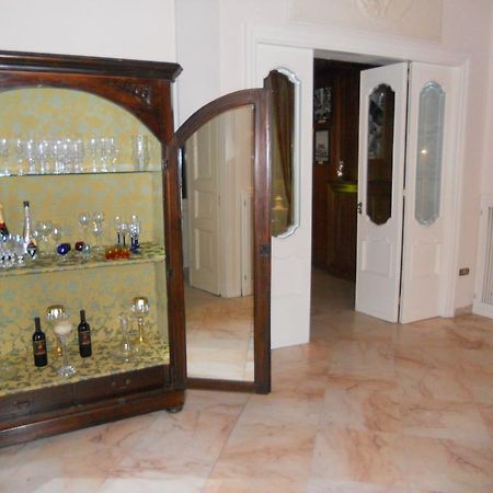 נאפולי Palazzo Magnocavallo B&B מראה חיצוני תמונה