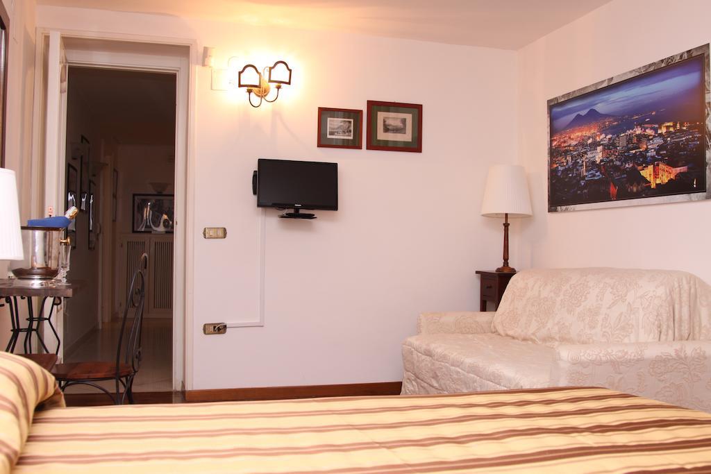 נאפולי Palazzo Magnocavallo B&B מראה חיצוני תמונה