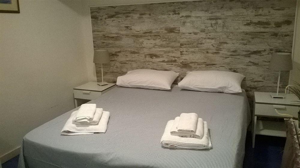 נאפולי Palazzo Magnocavallo B&B מראה חיצוני תמונה