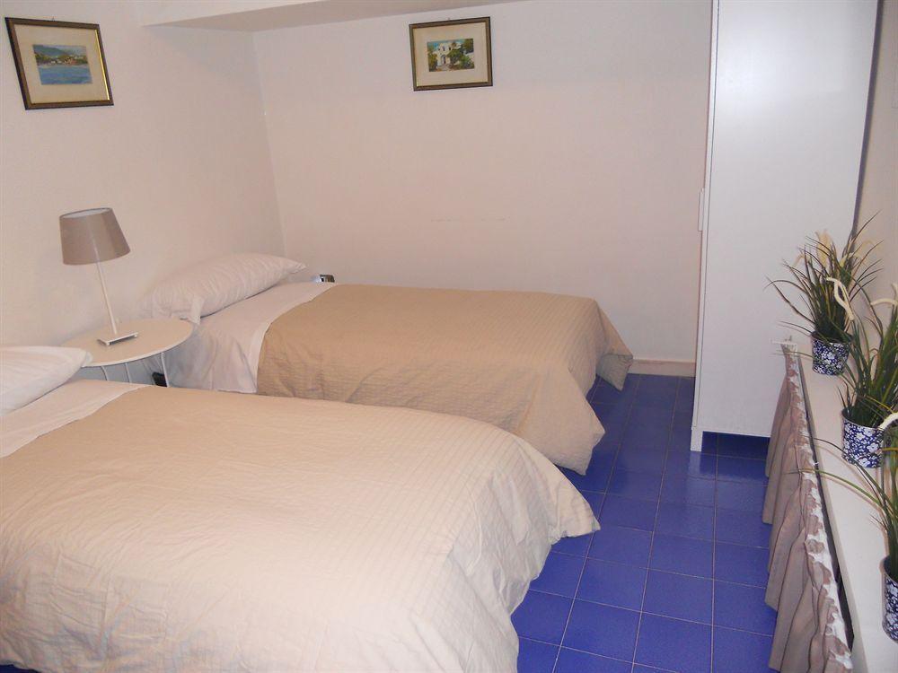 נאפולי Palazzo Magnocavallo B&B מראה חיצוני תמונה